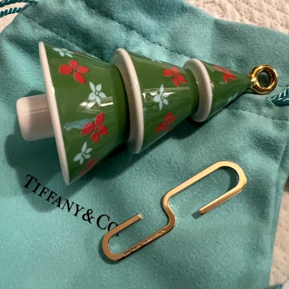 NWT Tiffany & Co christmas tree ornament full set